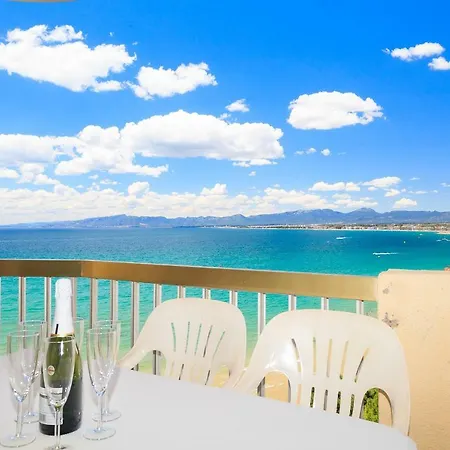 Uhc Sorolla Apartment